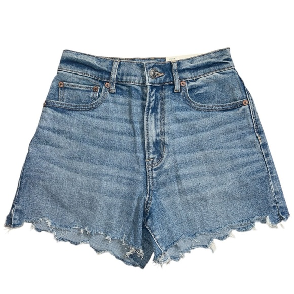 American Eagle Highest Rise 90’s Boyfriend Short - Picture 3 of 7